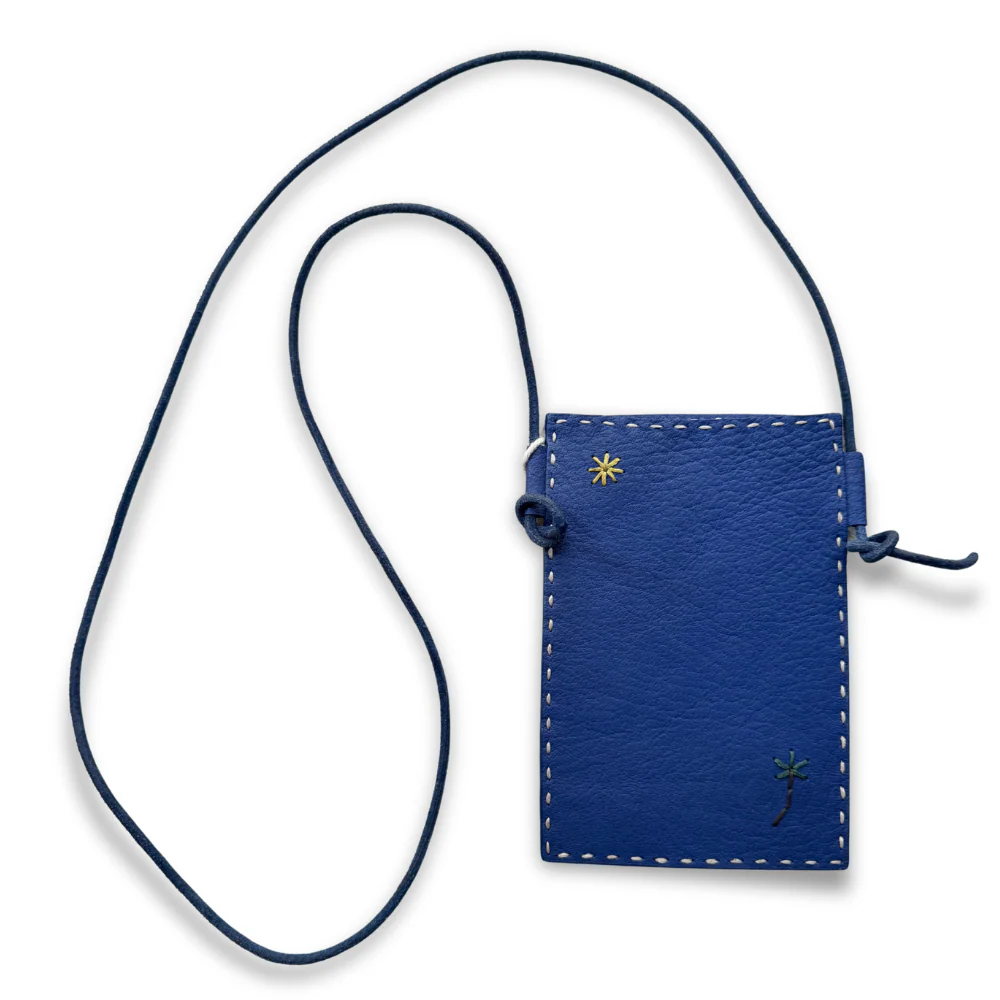 Leather Dragon Diffusion Palm Pocket in Navy - Image 2