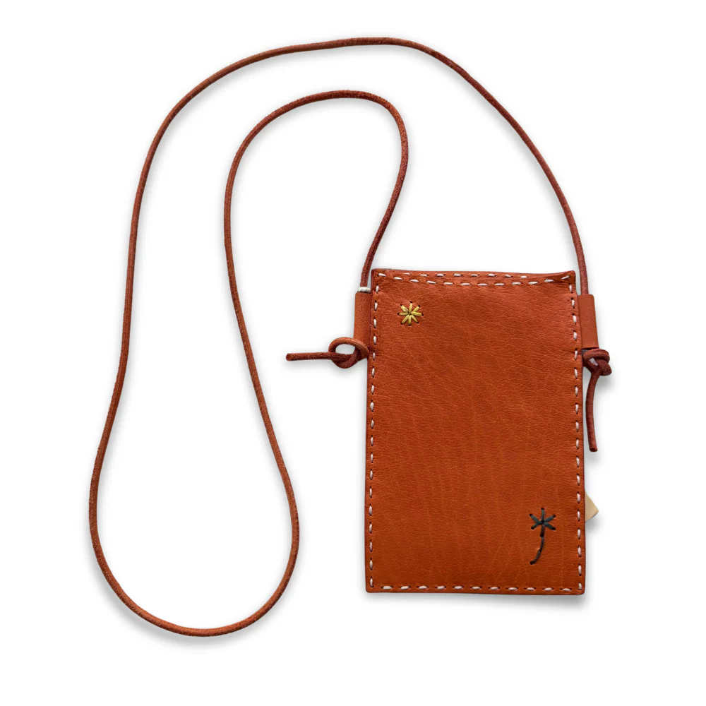 Leather Dragon Diffusion Palm Pocket in Orange - Image 2