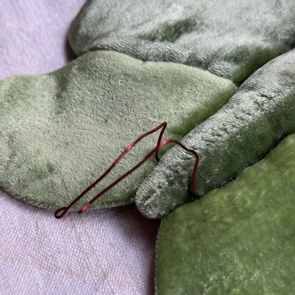 Liza Silk Velvet Embroidered Butterfly in Emerald - Image 4