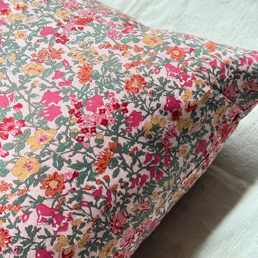 "Love" Embroidered Cushion (26-07) - Image 3