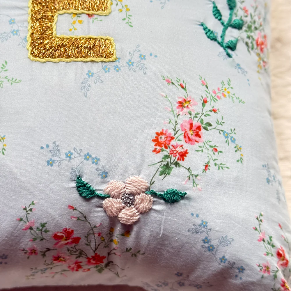 "Love" Embroidered Cushion (CS 09-04) - Image 3