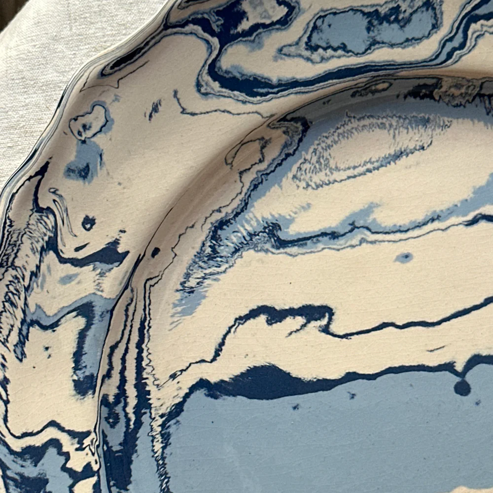 Marbled Scalloped Plate in Belle Île (BI #769) - Image 3