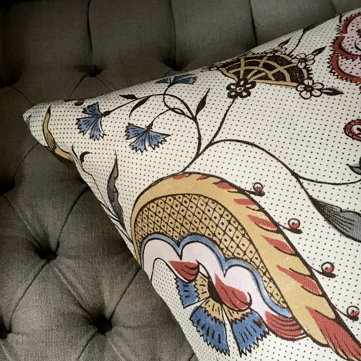 Medium Jaipur Pillow (No. 57A) with Linen Backing - Image 3