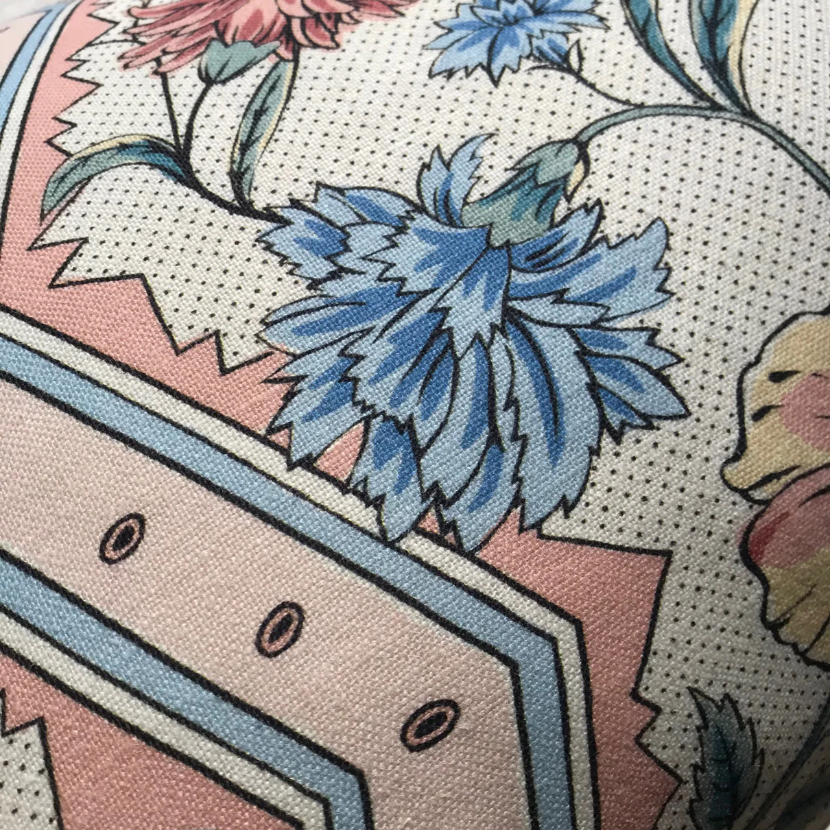 Medium Marcel Pillow (No. 28A) with Linen Backing - Image 4