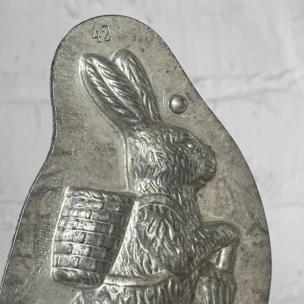 Antique Chocolate Rabbit Tin Mold (#15) - Image 3