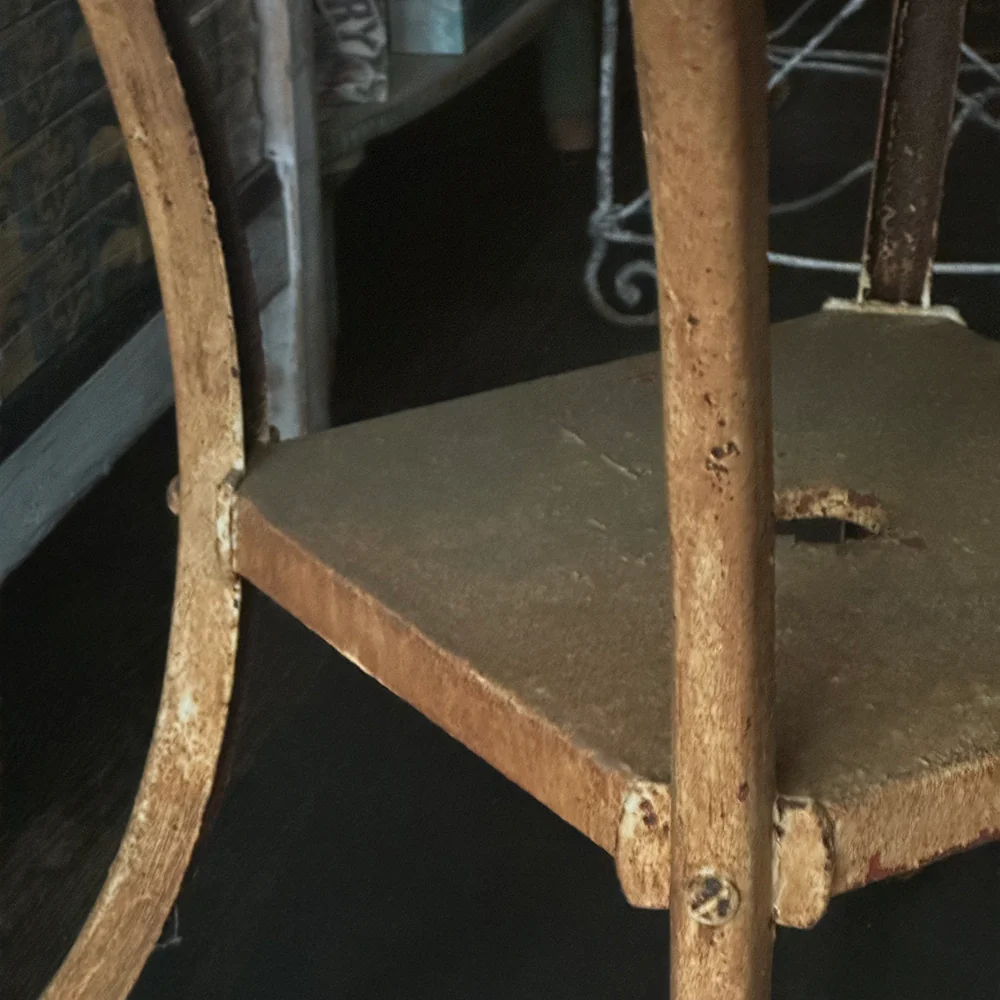 Mid 20th-century Painted Red Metal Table - Image 3