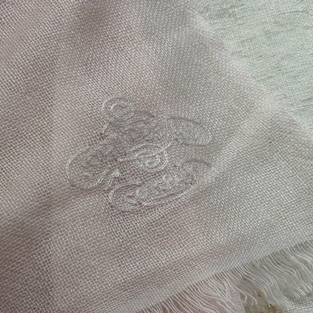 Noble Fibre Cashmere Gauze Scarf in #68 Desert Rose - Image 3