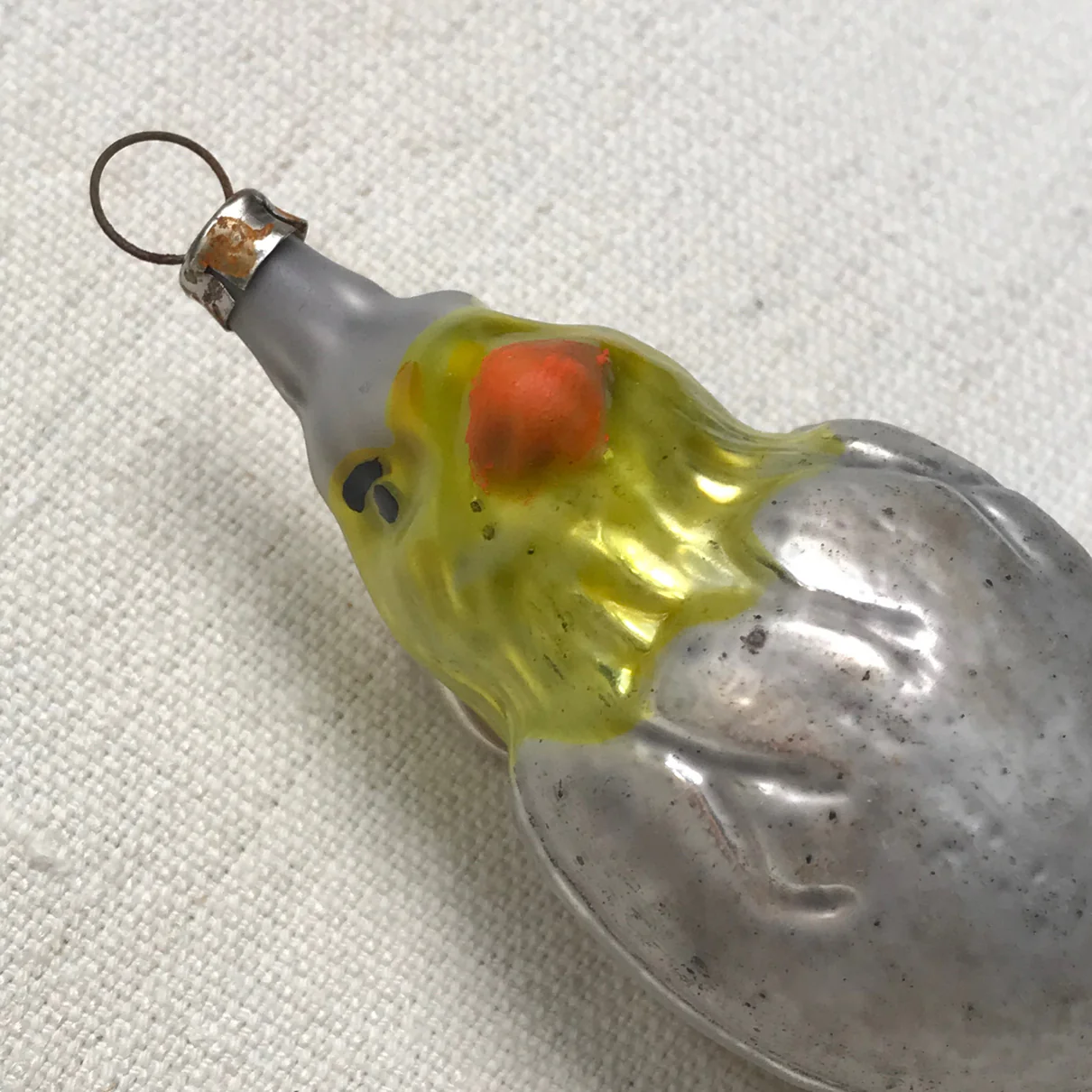 Nostalgic Chicken in Egg Ornament - Image 2