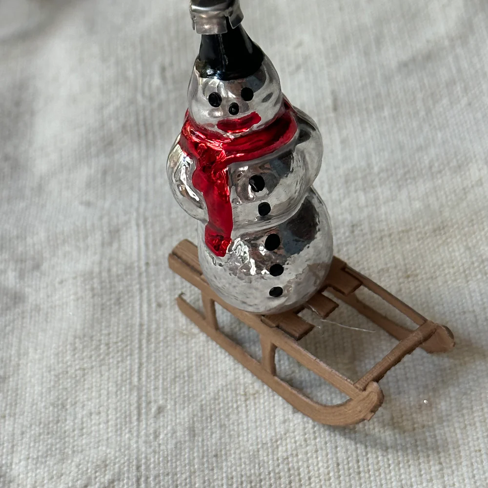 Nostalgic Clip-on Snowman on Sled Ornament - Image 2