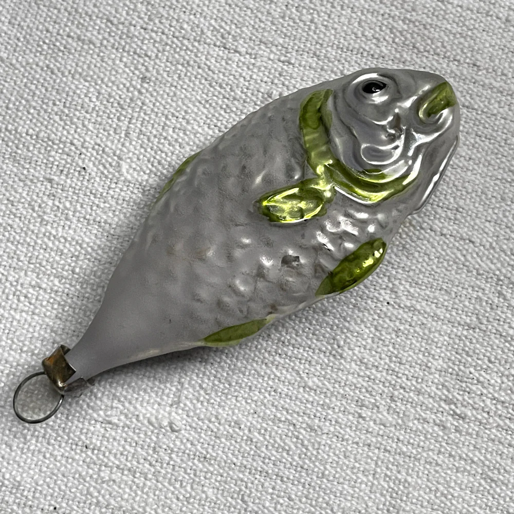 Nostalgic Fish Ornament - Image 2