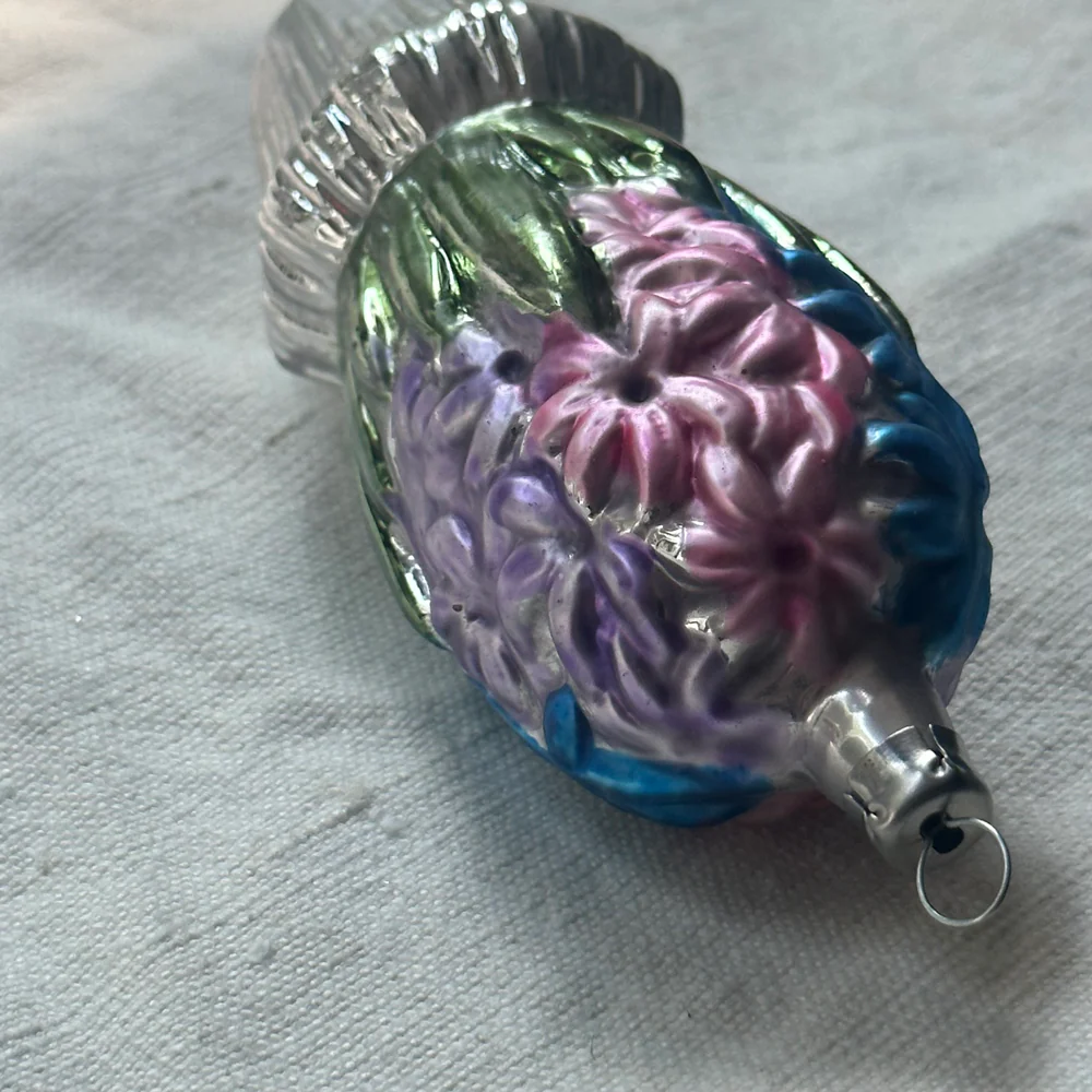 Nostalgic Hyacinth Flower Ornament - Image 2