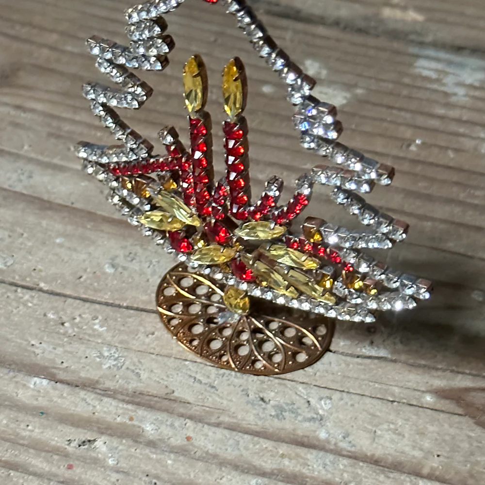 Nostalgic Jeweled Red & Gold Glass Crystal Tree with Candles - Image 2