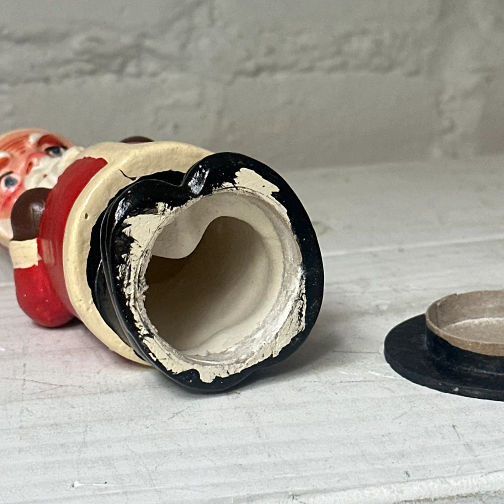 Nostalgic Papier-Mâché Santa Box - Image 4