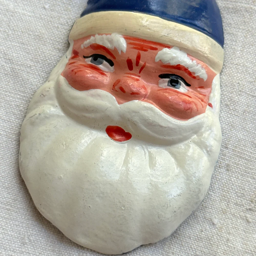 Nostalgic Papier-Mâché Santa Face with Blue Hat Ornament - Image 2