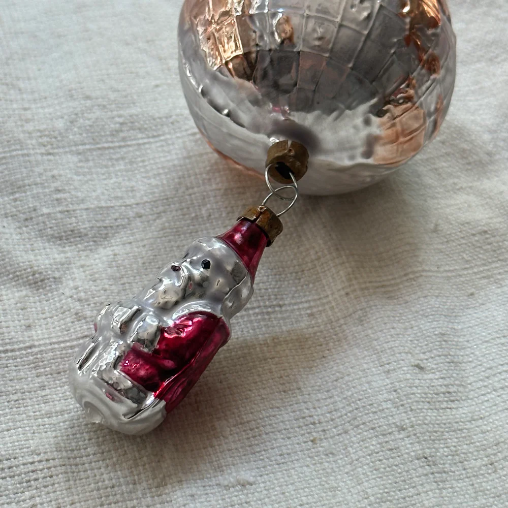 Nostalgic Santa and Globe Ornament - Image 3