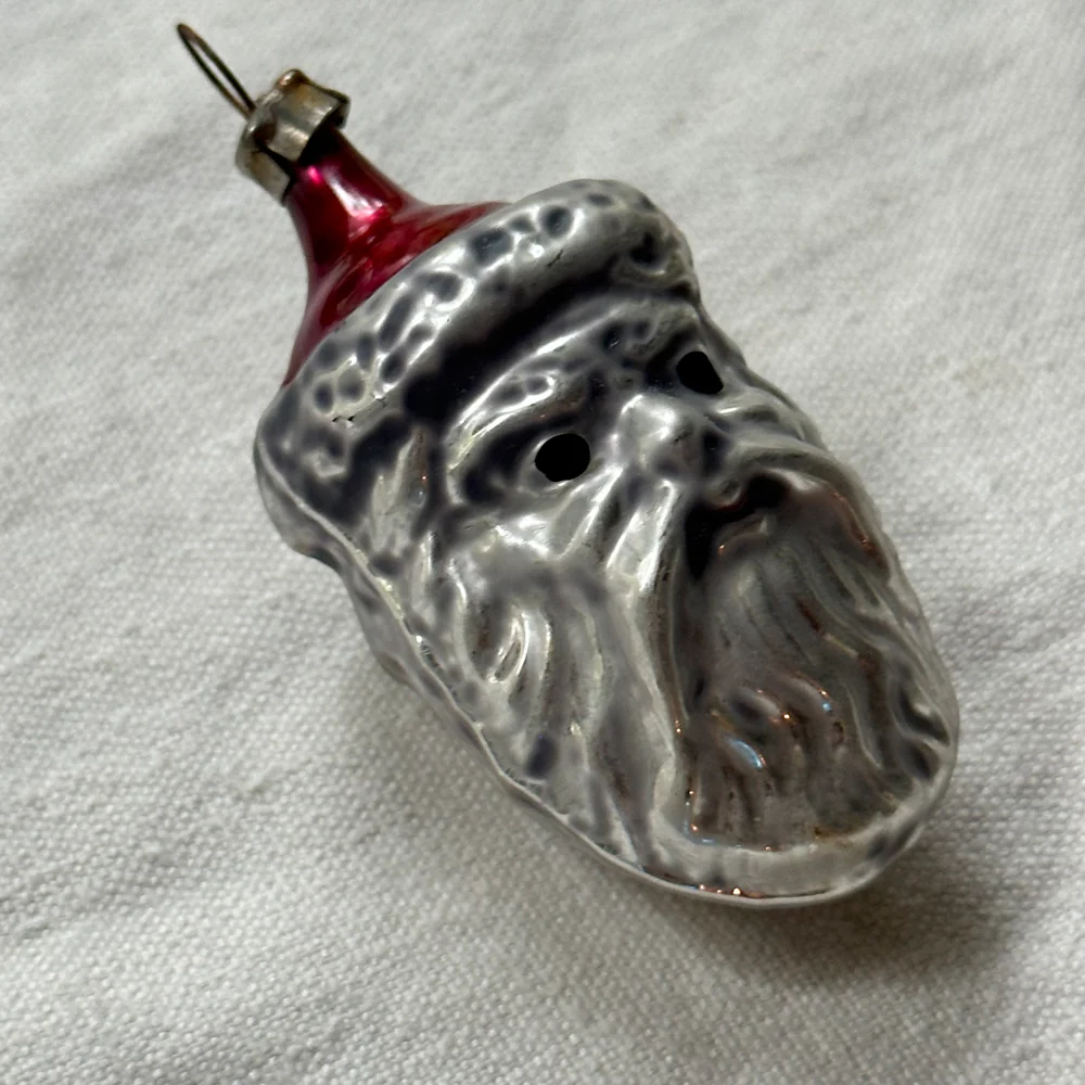 Nostalgic Small Santa Head Ornament - Image 2