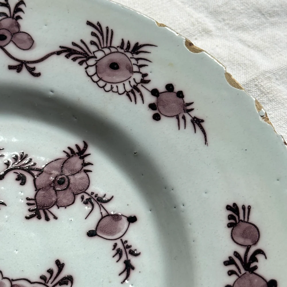 Pair of 18th Century Delft Plates - Image 9