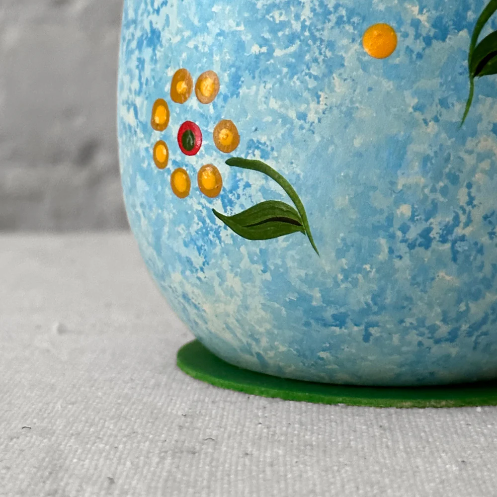 Papier Mâché Blue Egg with Decorated Flowers - Image 2