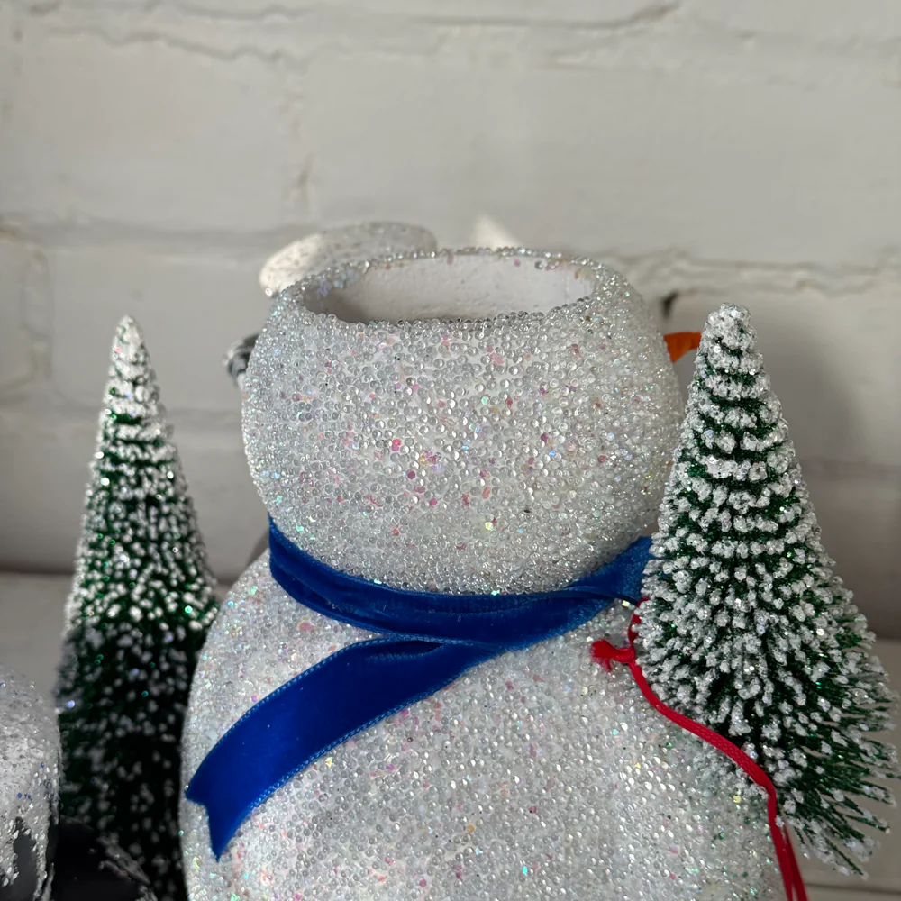 Papier-Mâché Snowman Family with Trees - Image 6