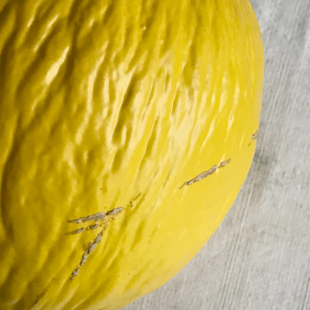 Porcelain Honeydew Melon - Image 2