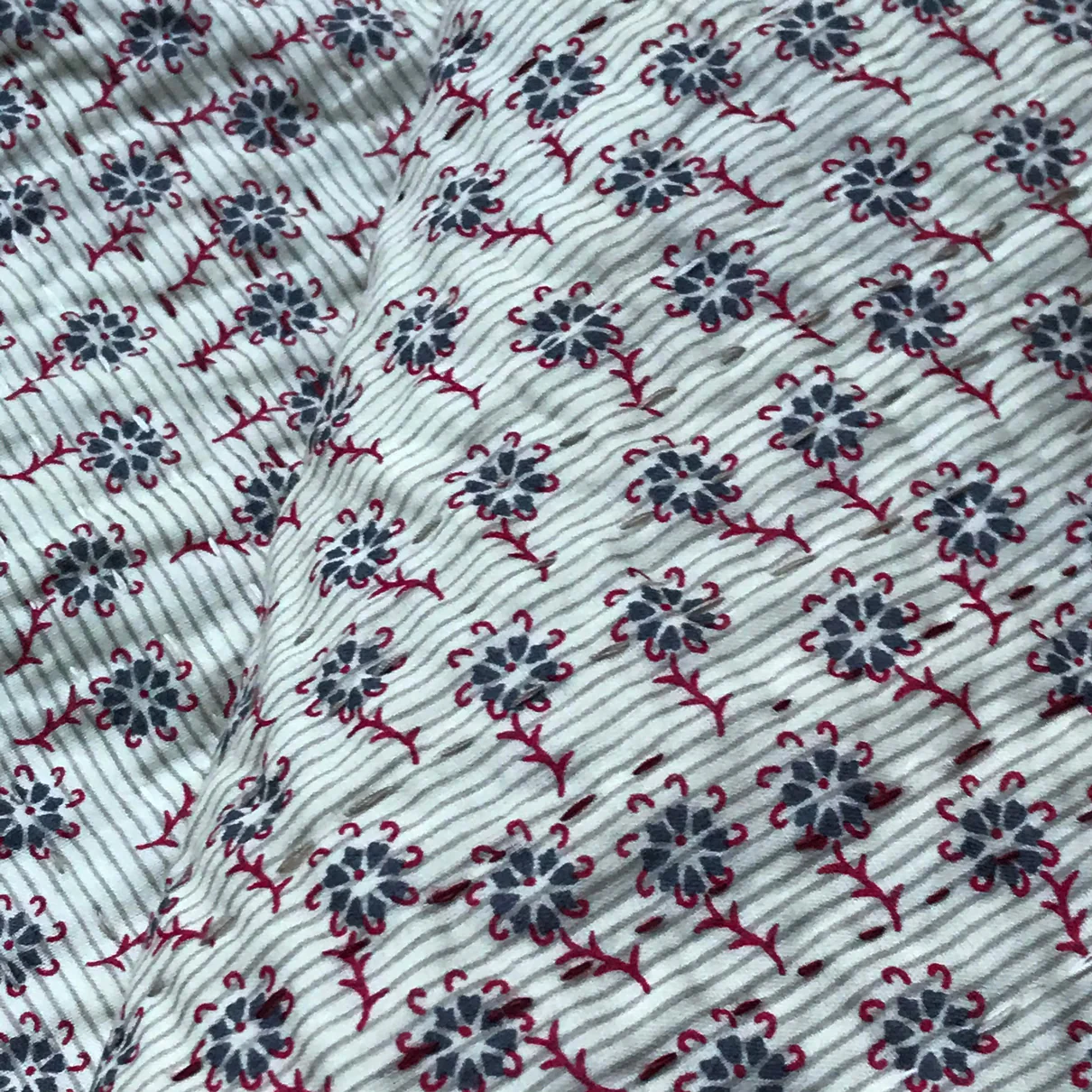 Coral Twig Newly Printed Queen Bedcover - Image 4