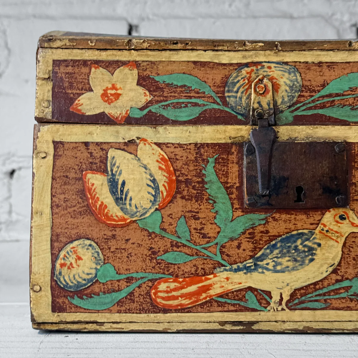 Small 18th-century French Painted Trunk - Image 2