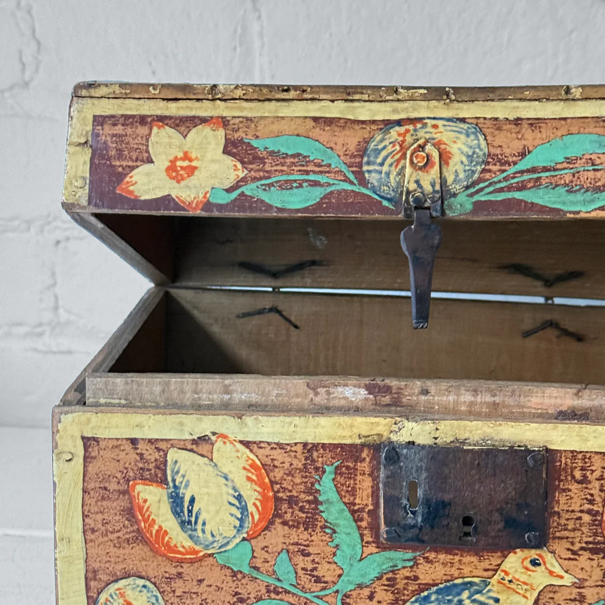 Small 18th-century French Painted Trunk - Image 8