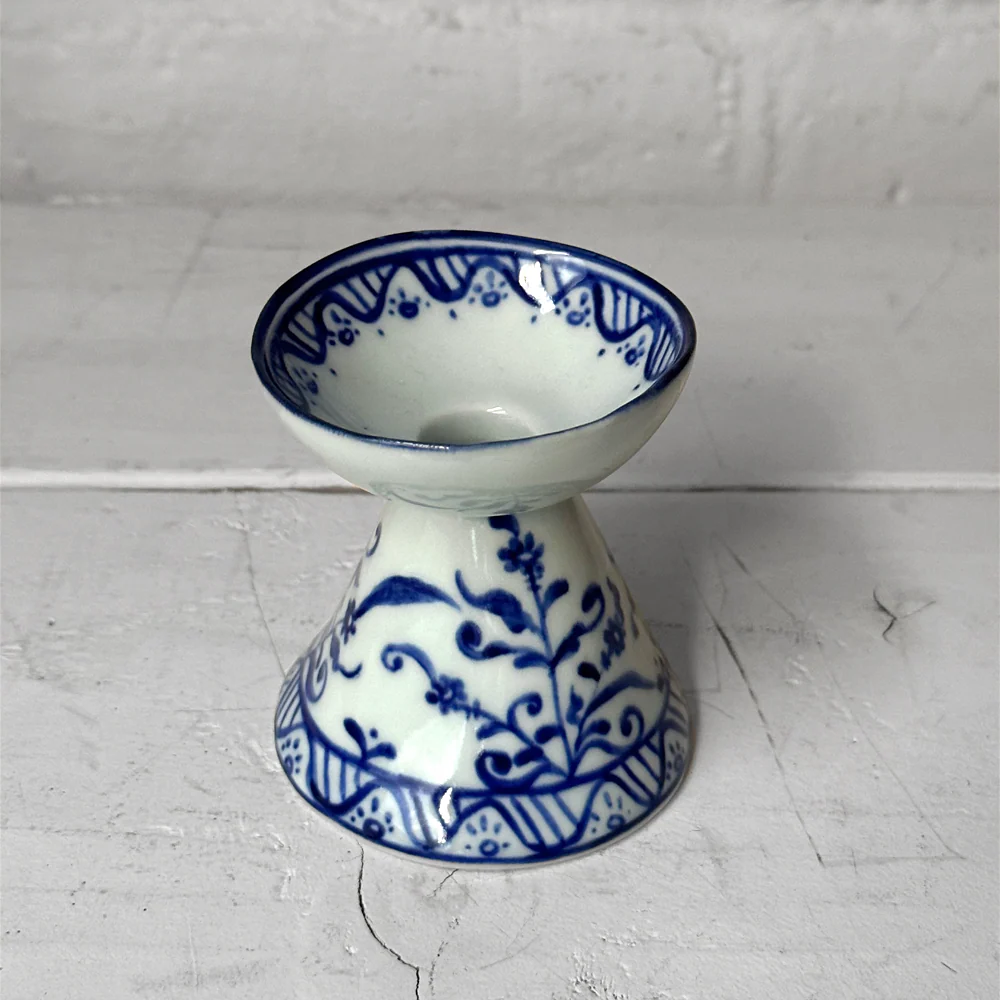 Small Lampe de Nuit with Blue Floral Design (BC215) - Image 2