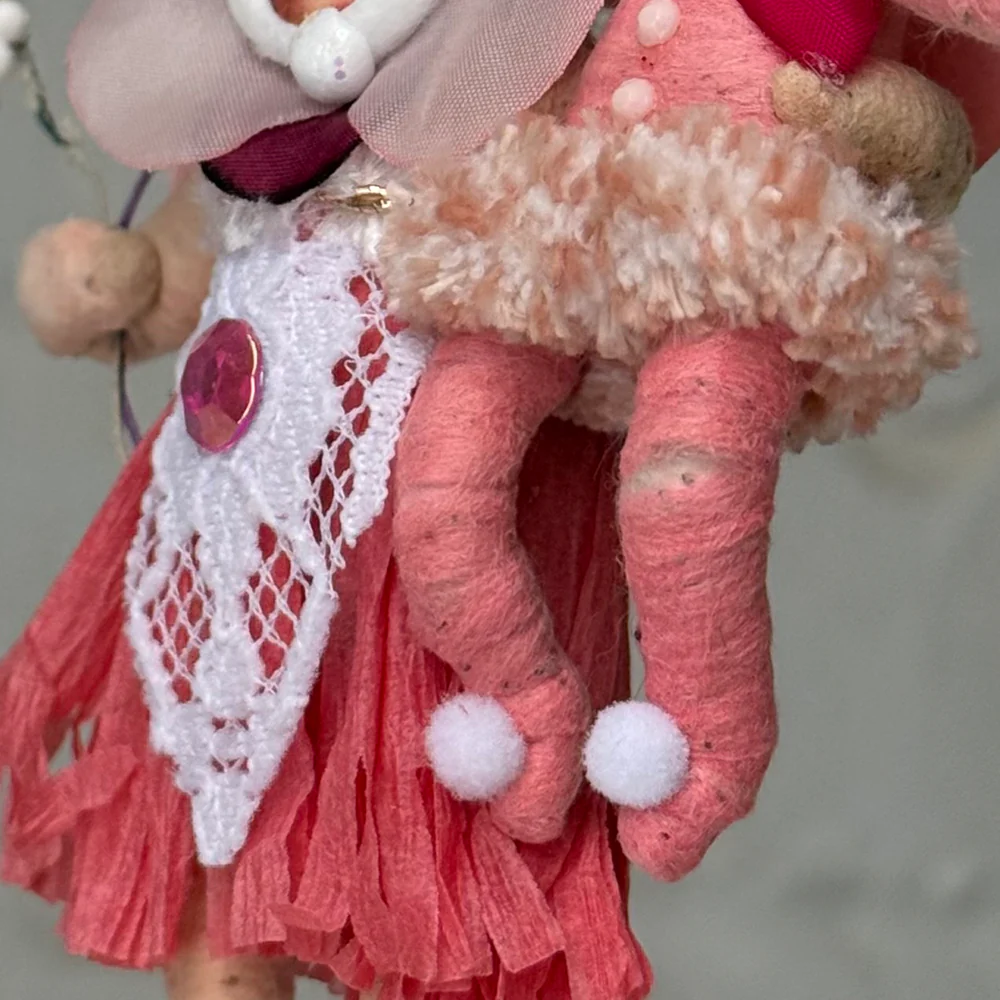 Spun Cotton Valentine's Day Flower Mom and Child #7 - Image 3