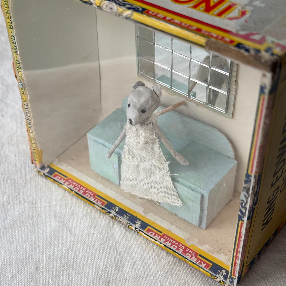"The Looking Glass" Assemblage - Image 2
