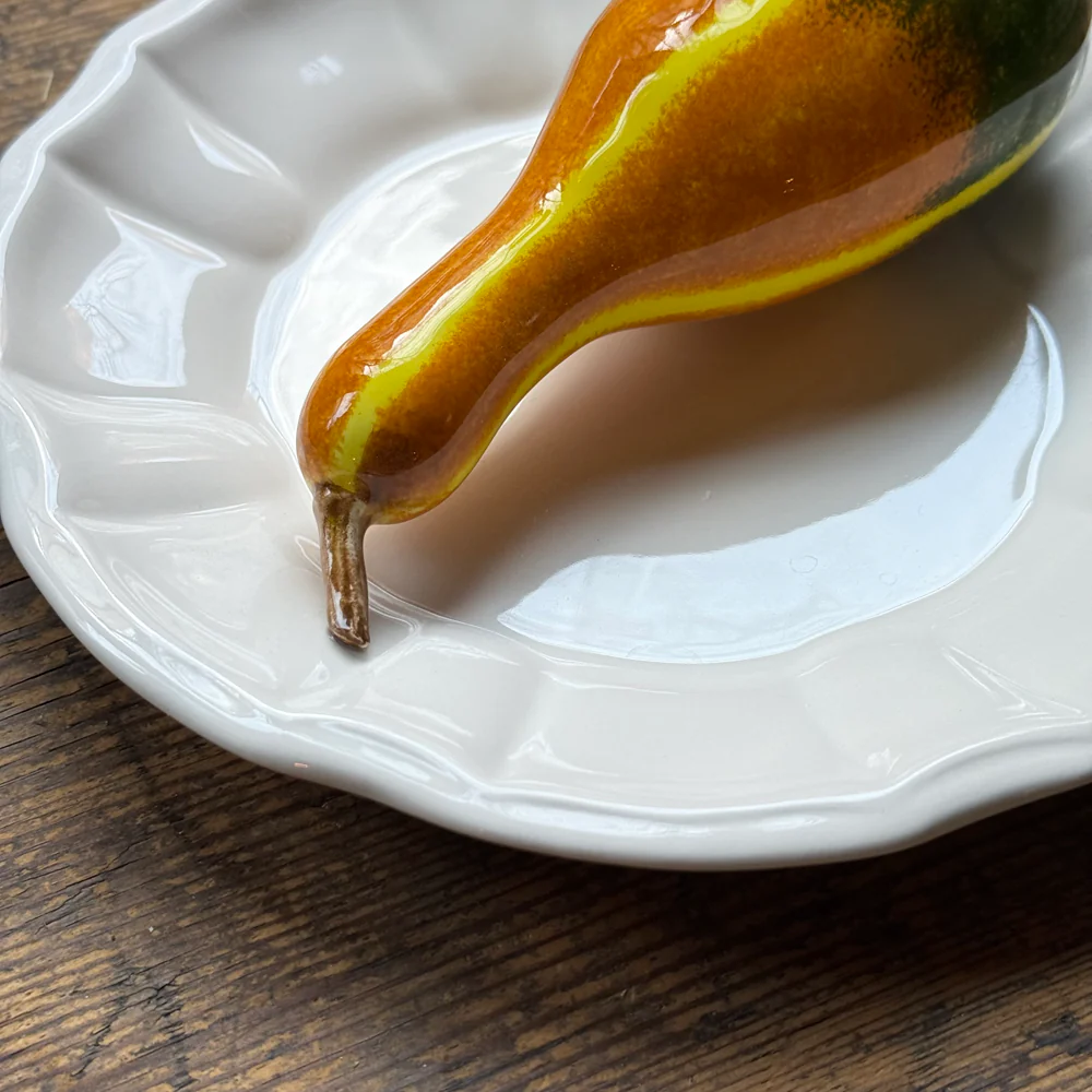 Trompe L'oeil Gourd Plate with Fluted Rim - Image 2