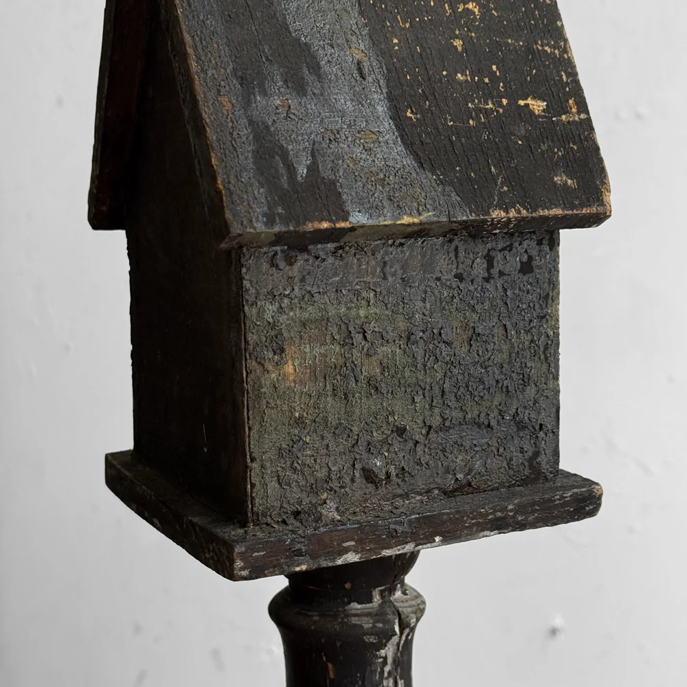Vintage Birdhouse on Stand (A) - Image 7