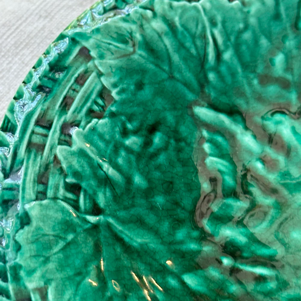 Vintage Majolica Leaf Pedestal Compote (M13) - Image 5