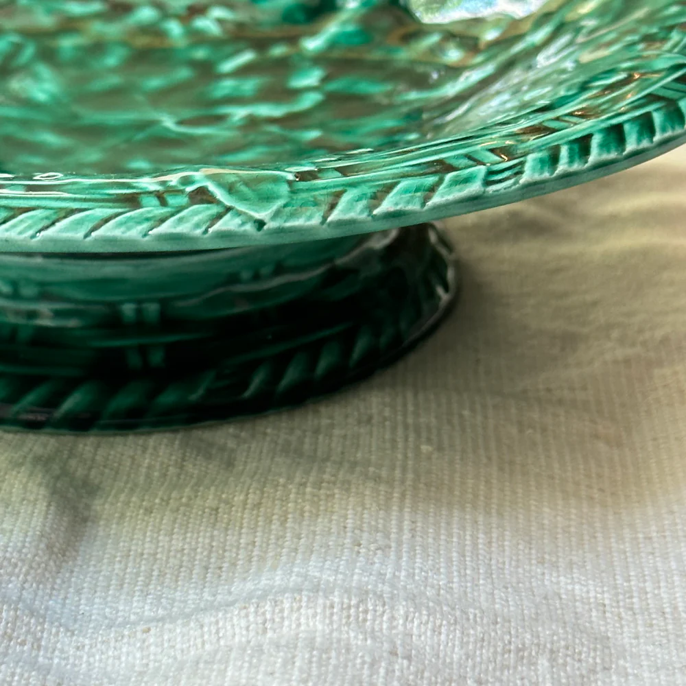 Vintage Majolica Leaf Pedestal Compote (M14) - Image 2