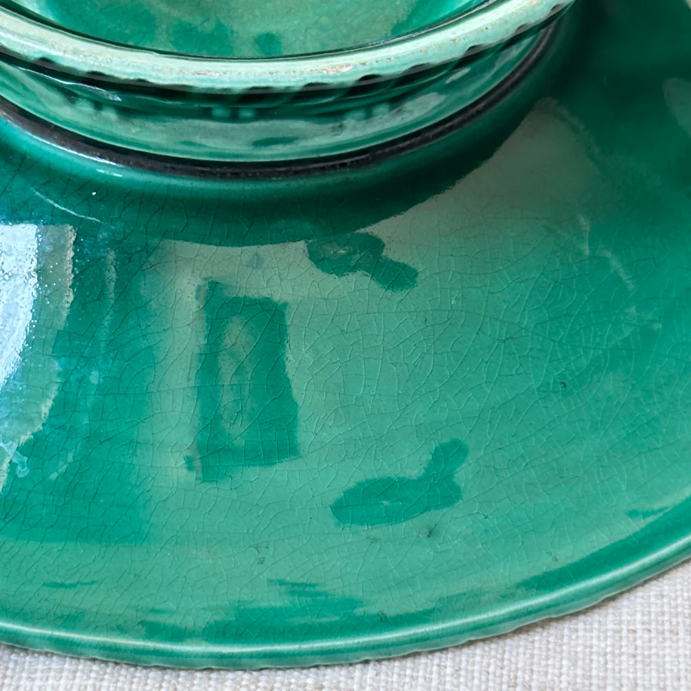 Vintage Majolica Leaf Pedestal Compote (M14) - Image 6
