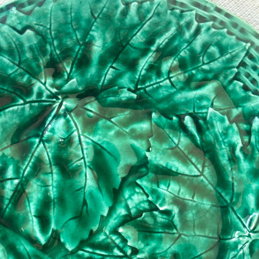 Vintage Majolica Leaf Plate (M01) - Image 3