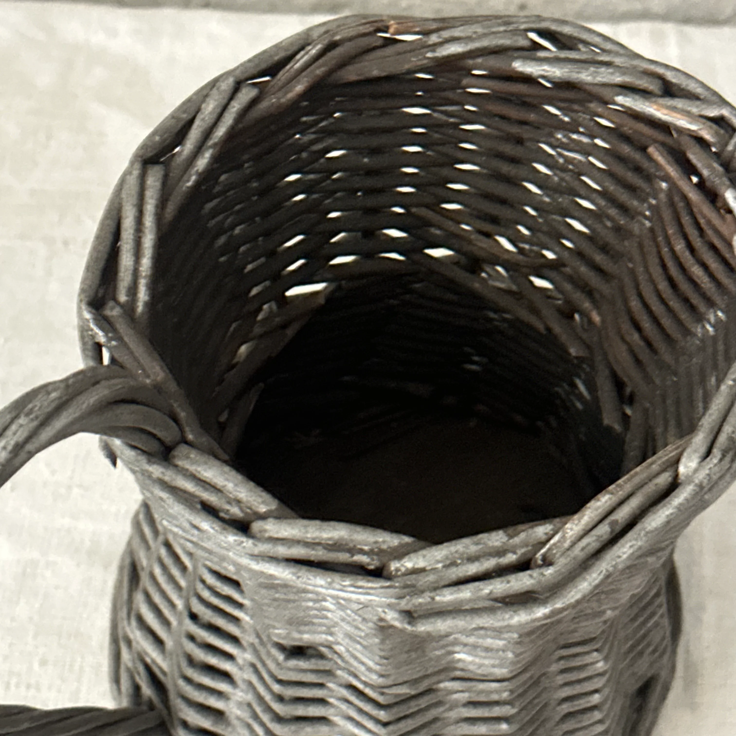 Vintage Painted Basket (# 01) - Image 3