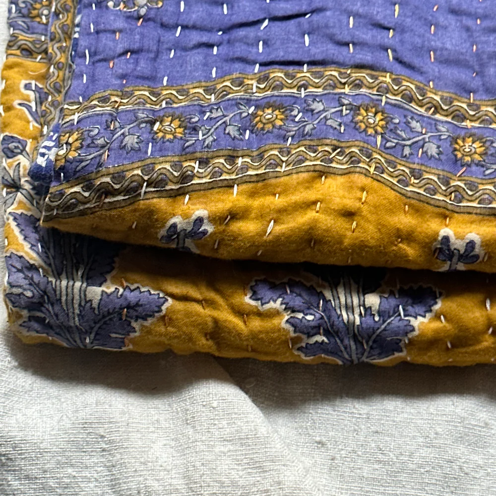 Vintage Sari Double Bedcover (#602) - Image 4