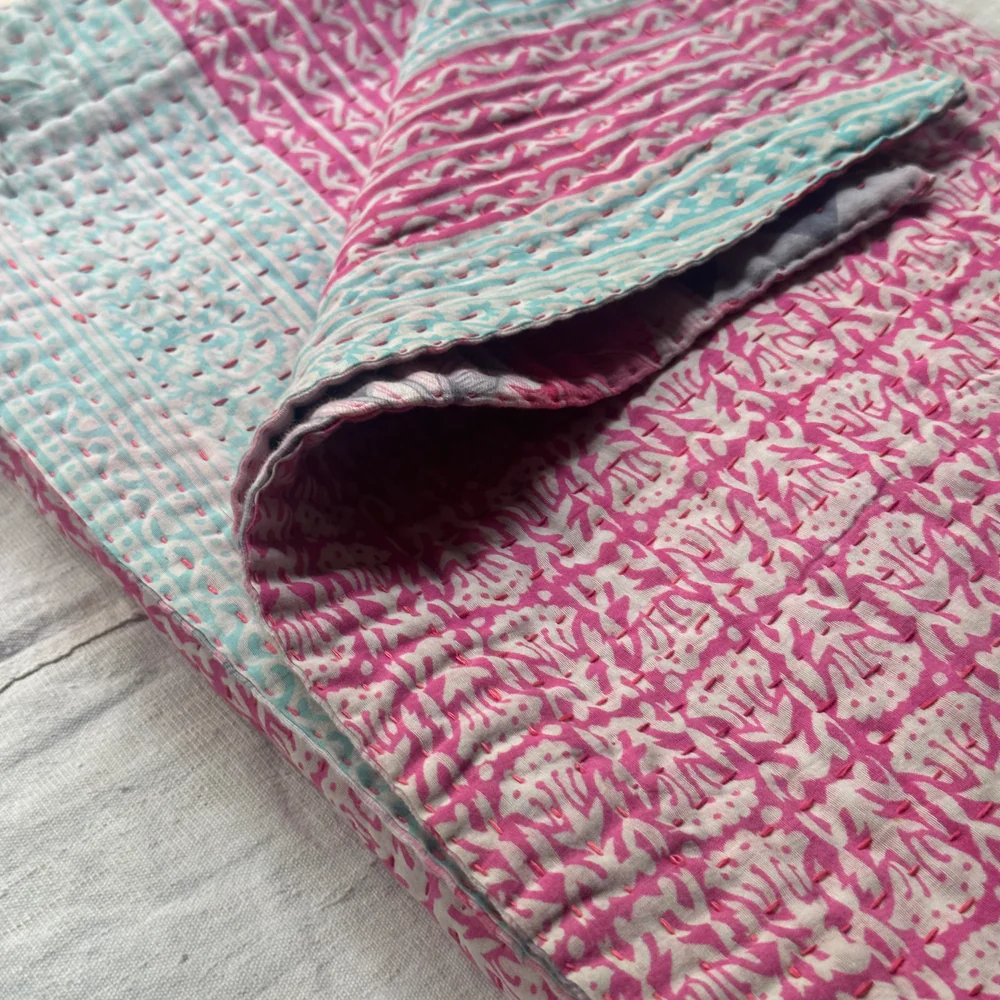 Vintage Sari Throw (10JF18) - Image 2