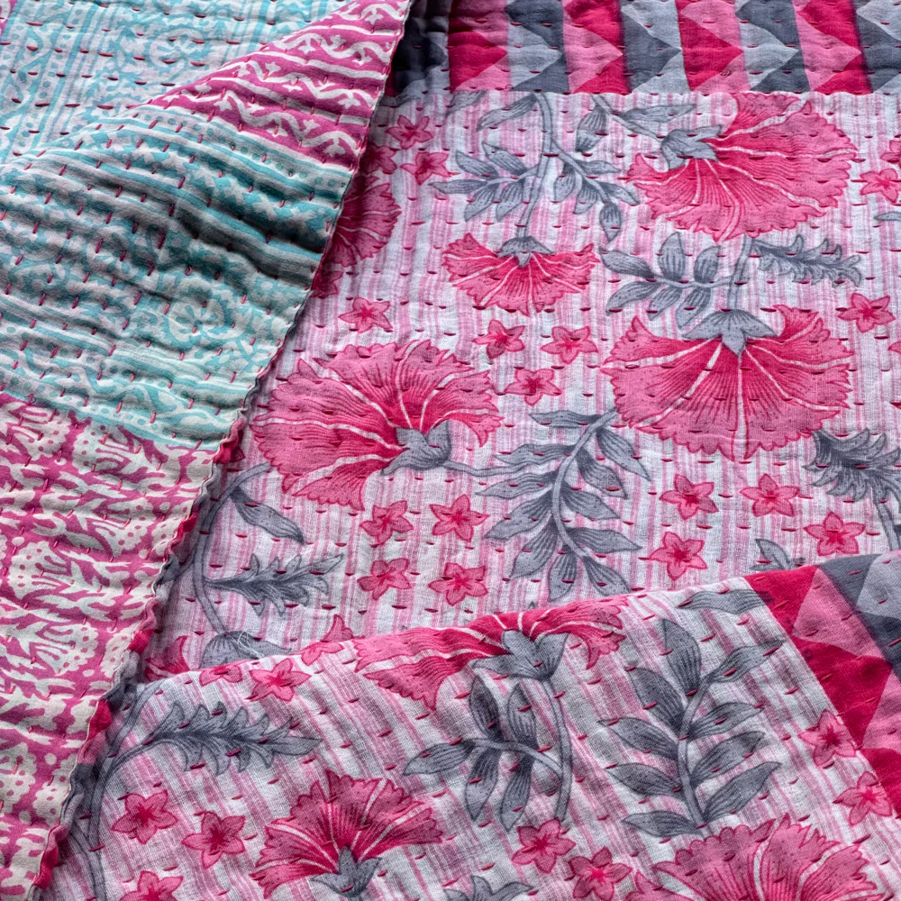 Vintage Sari Throw (10JF18) - Image 4