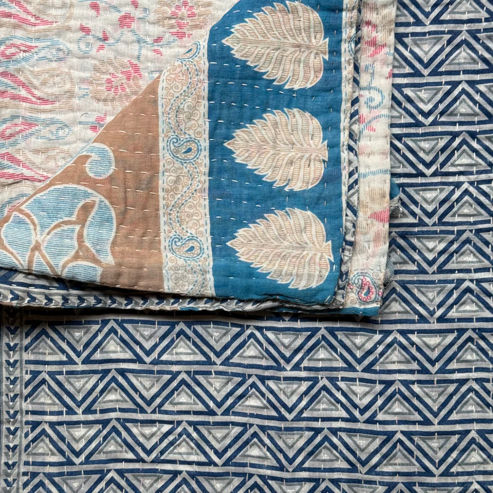 Vintage Sari Throw (#11-3) - Image 2